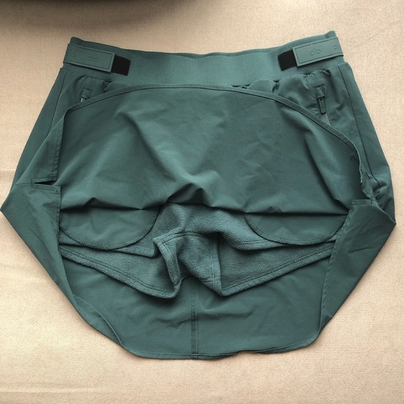 Alo Yoga High-Waist Elevation Mini Skirt Midnight Green L - Picture 8 of 13